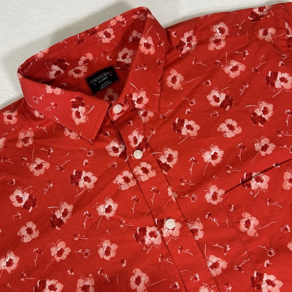 UNTUCKit Mens XL Red Floral Short Sleeve Button Up Hawaiian Cruise Shirt